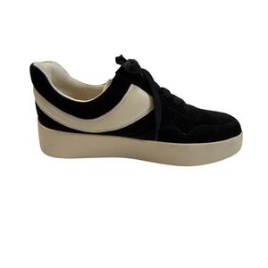 Vince Warren Court Suede Lace up Sneaker Shoe Womens 8.5 Vince Camuto